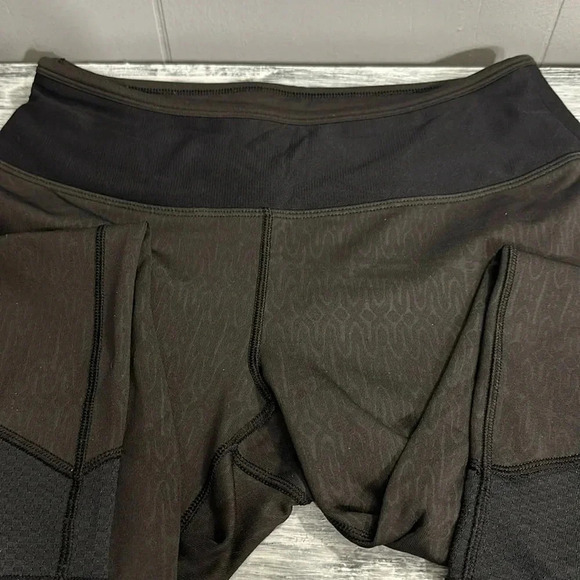 Reebok Women's Black Compression Leggings Size Small - Picture 3 of 7